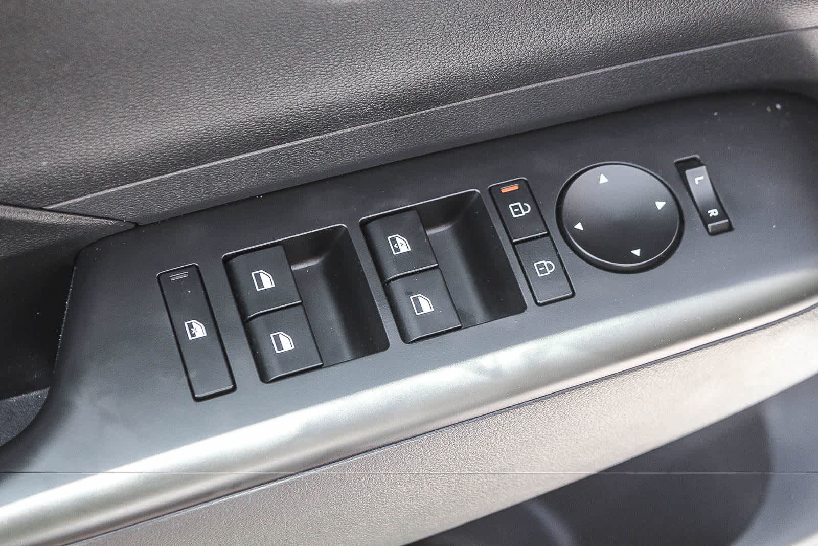 Certified 2024 Hyundai Kona SEL FWD image 26