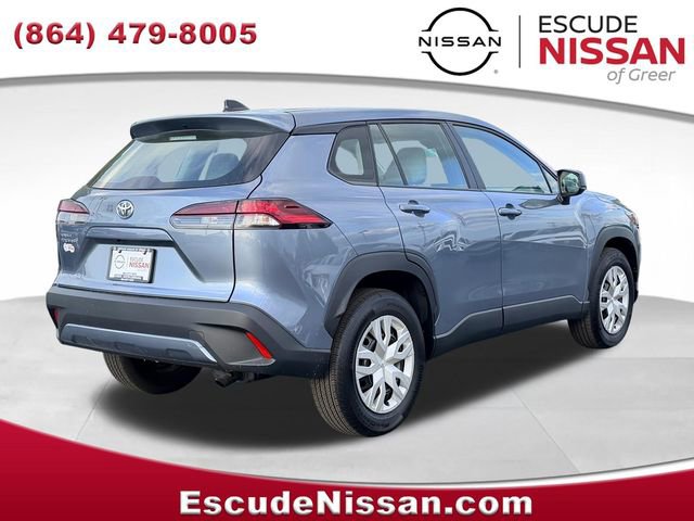 Used 2026 Toyota Corolla Cross L image 3