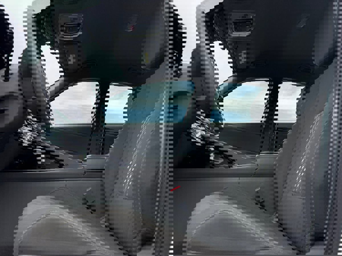 Used 2023 Hyundai Elantra Blue FWD image 16