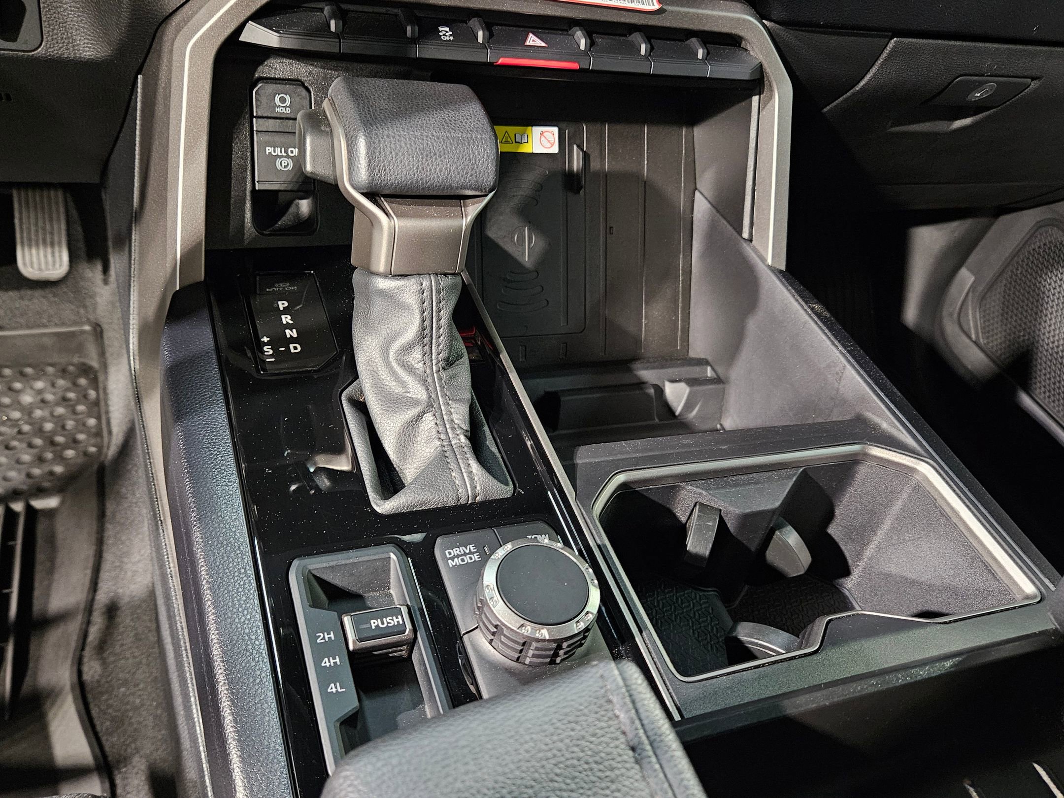 Used 2025 Toyota Tundra SR5 AWD/4WD image 31