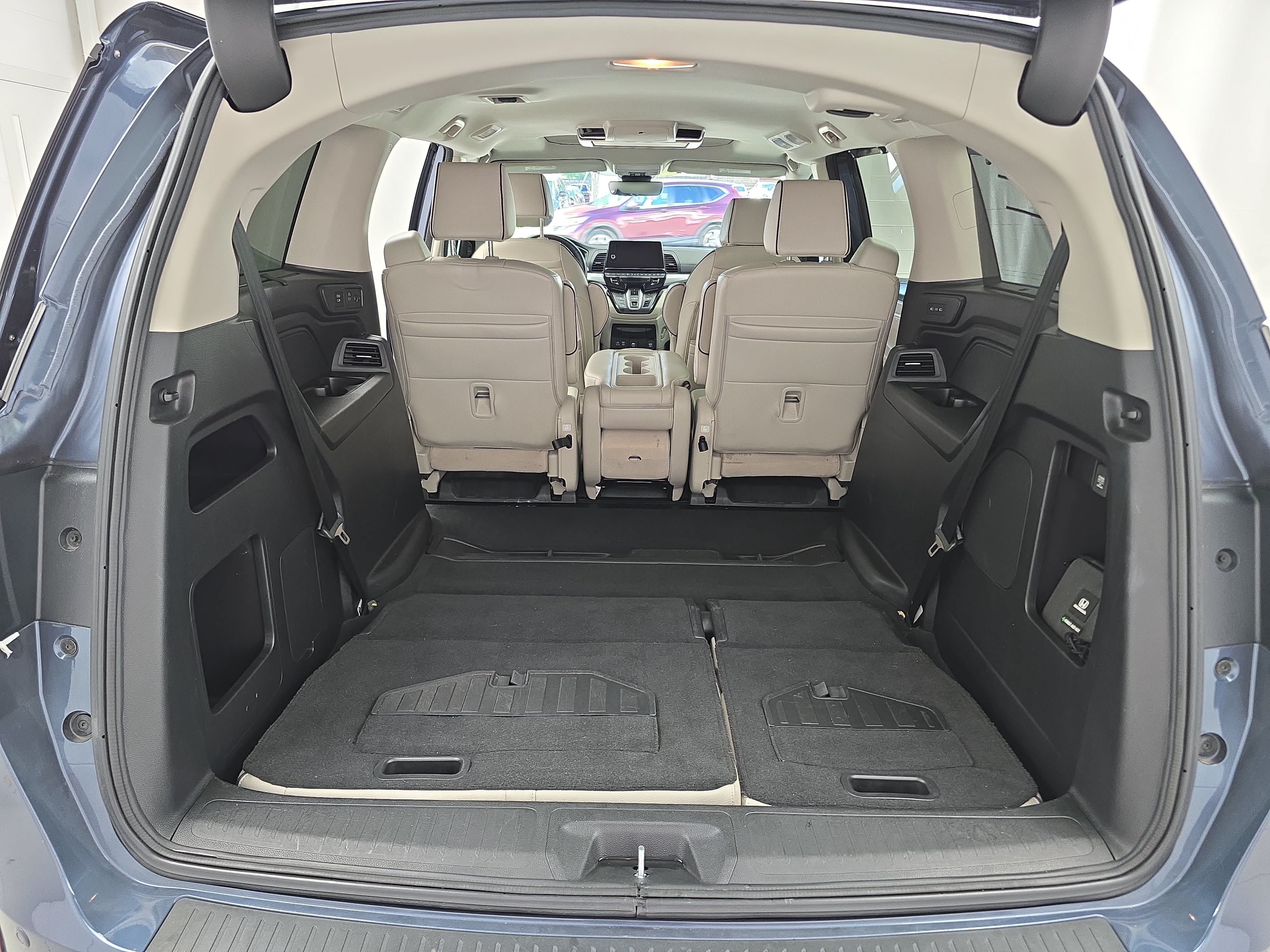 Certified 2025 Honda Odyssey Touring image 13