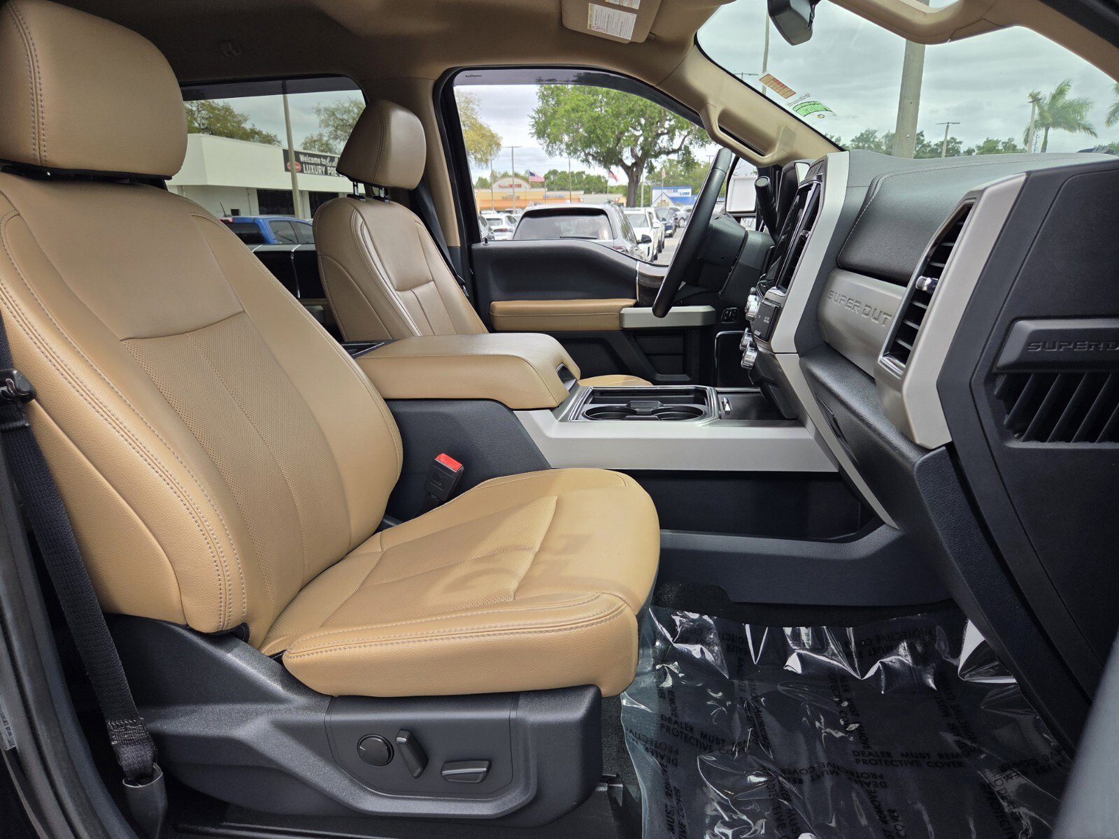 Used 2022 Ford F450 Lariat w/ Lariat Ultimate Package image 16