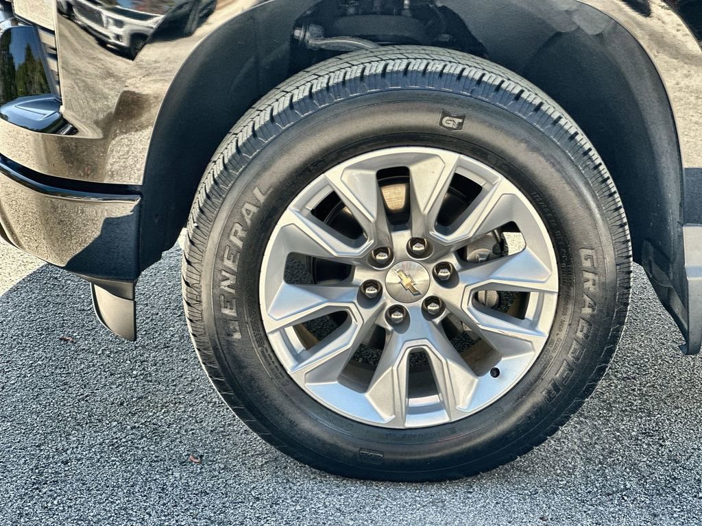 Certified 2024 Chevrolet Silverado 1500 Custom image 32