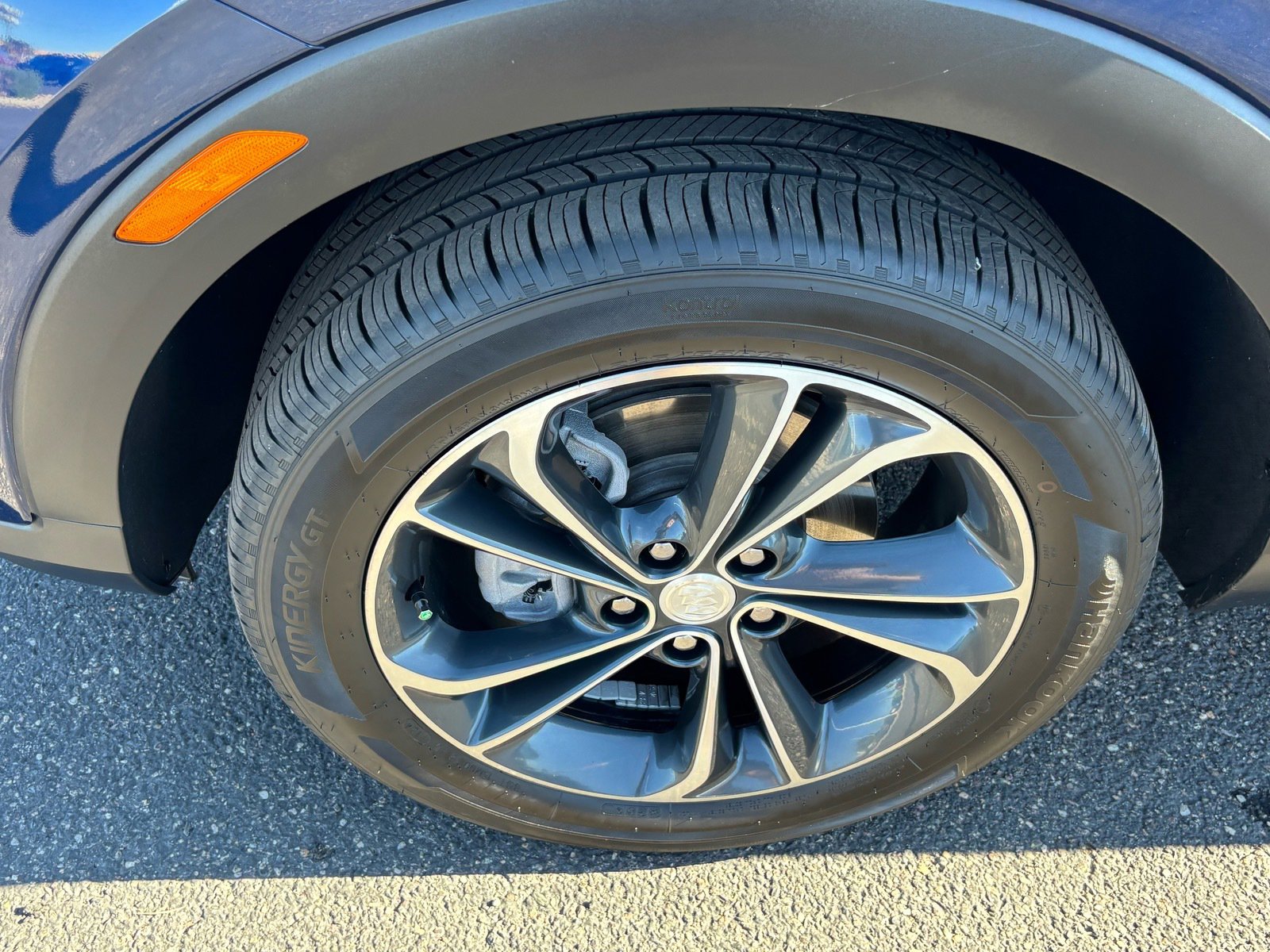 Used 2023 Buick Encore GX Select image 9