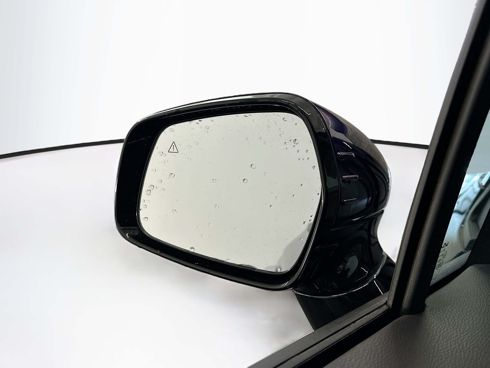 Used 2026 Kia Carnival FWD image 16