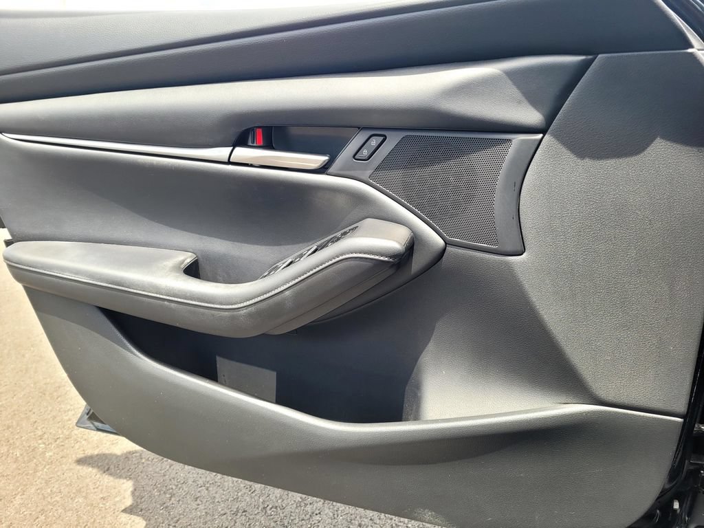 Certified 2023 MAZDA MAZDA3 s FWD image 17