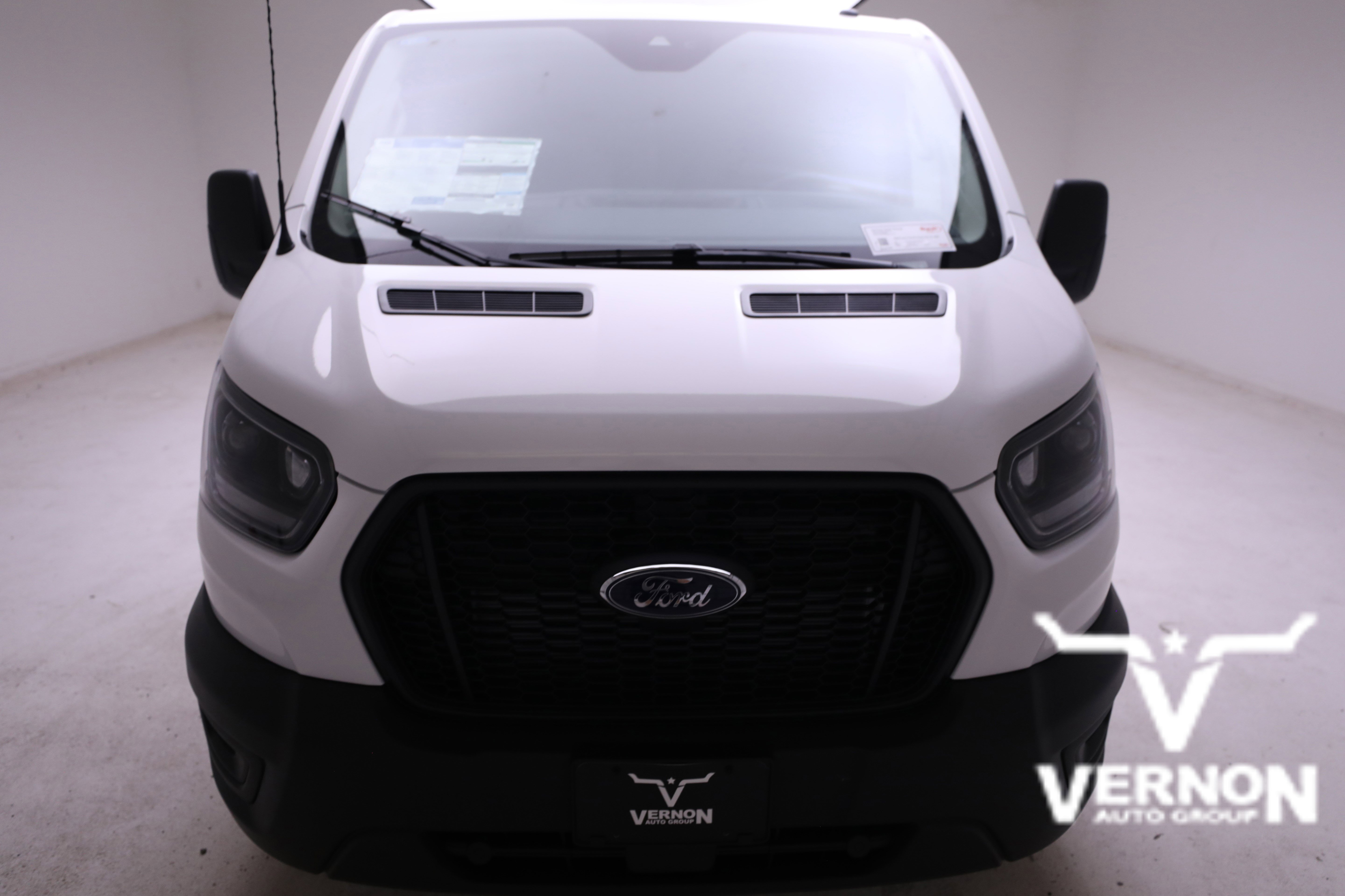 New 2025 Ford Transit 150 Low Roof image 8
