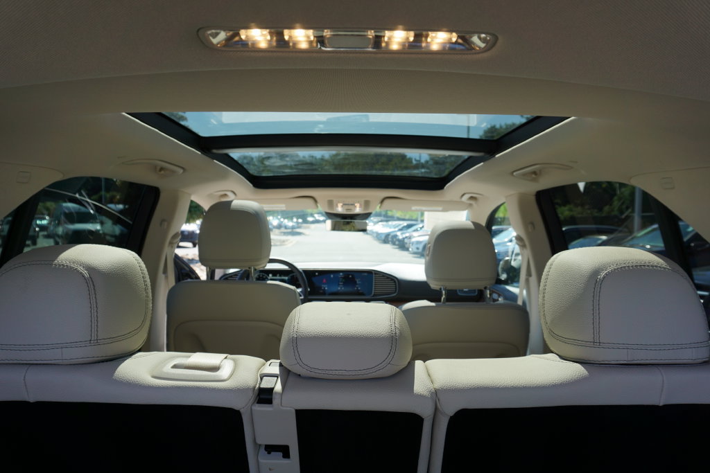 Certified 2025 Mercedes-Benz GLE 450e 4MATIC image 35