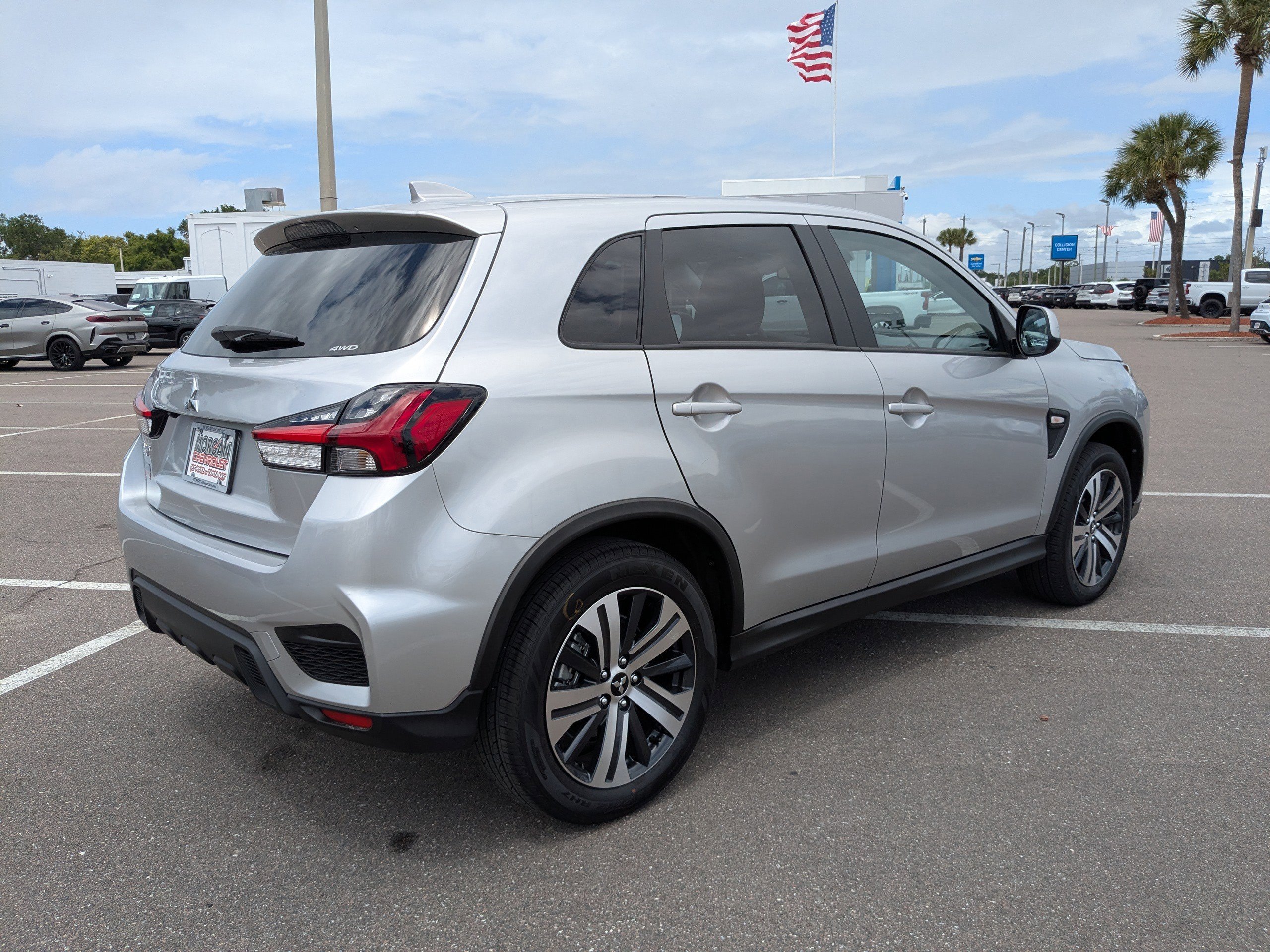 Used 2025 Mitsubishi Outlander Sport ES image 4