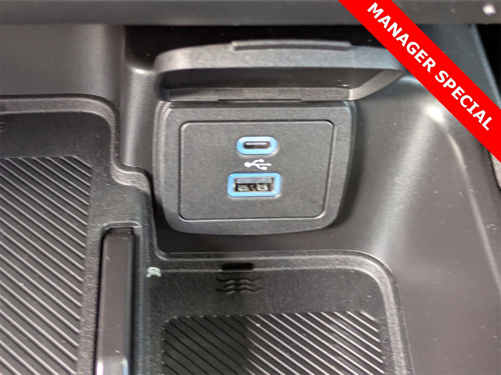 New 2025 Ford Bronco Badlands image 22