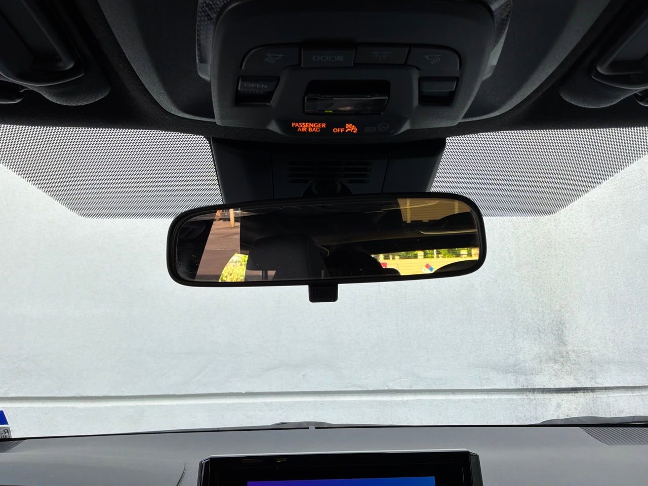 Used 2024 Toyota Corolla SE w/ SE Package image 17