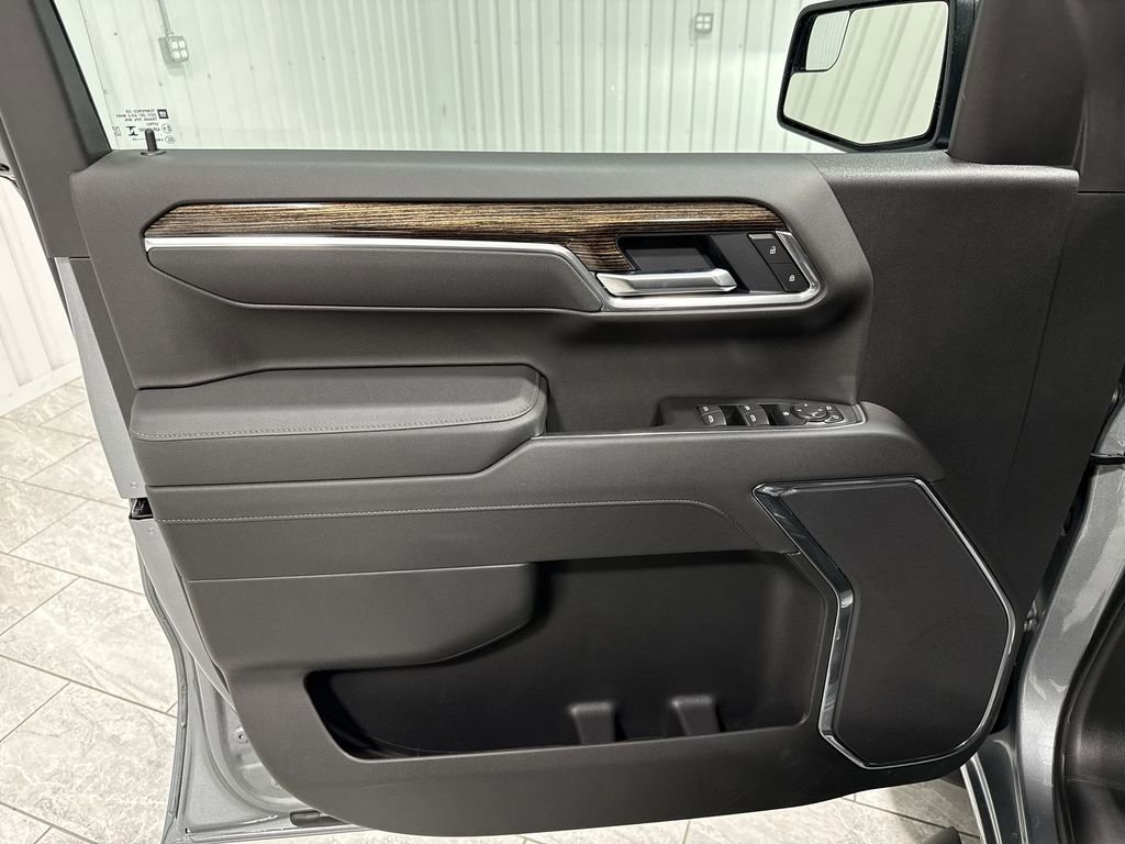 New 2026 GMC Sierra 1500 Elevation image 23