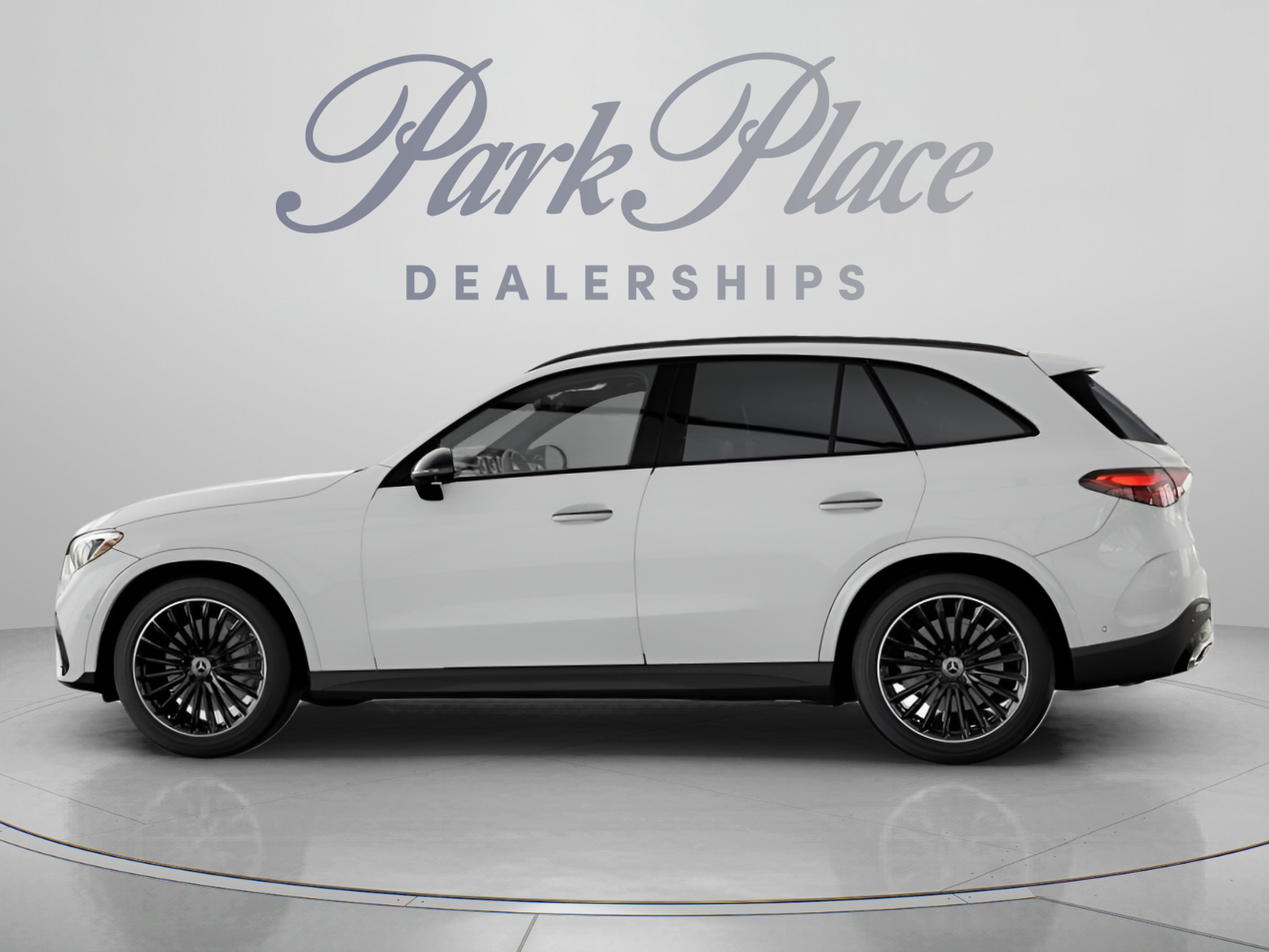 New 2027 Mercedes-Benz GLC 300 4MATIC image 9
