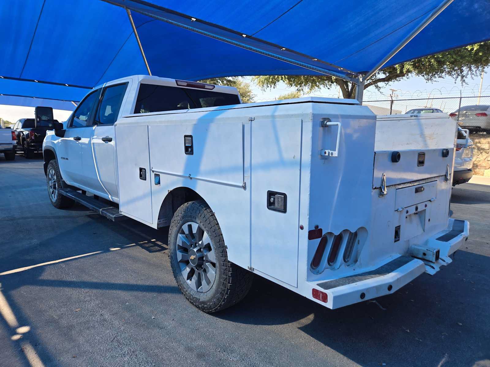 Used 2024 Chevrolet Silverado 2500 Custom w/ Custom Value Package AWD/4WD image 3