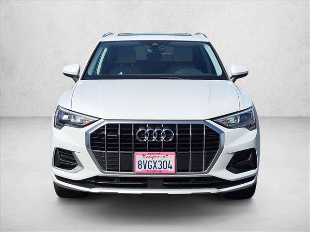 Used 2021 Audi Q3 2.0T Premium w/ Convenience Package AWD/4WD image 2