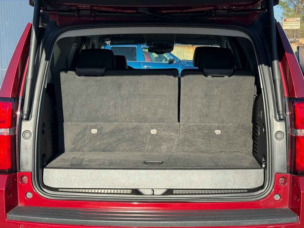 Used 2019 Chevrolet Tahoe LT w/ Luxury Package image 25
