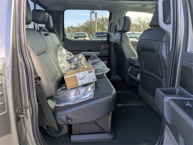 New 2025 Ford F250 Lariat w/ Lariat Ultimate Package image 35