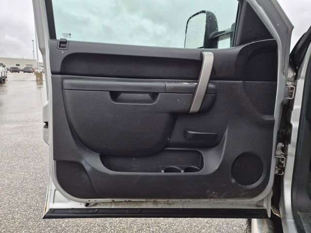 Used 2010 GMC Sierra 2500 SLE w/ SLE Preferred Package image 10