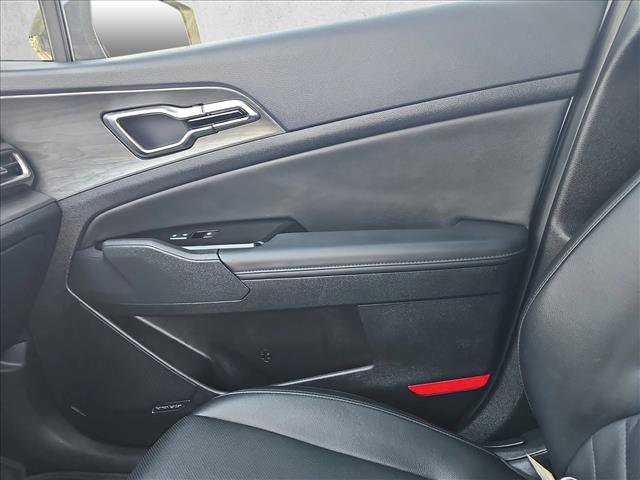 Used 2025 Kia Sportage X-Pro AWD/4WD image 12
