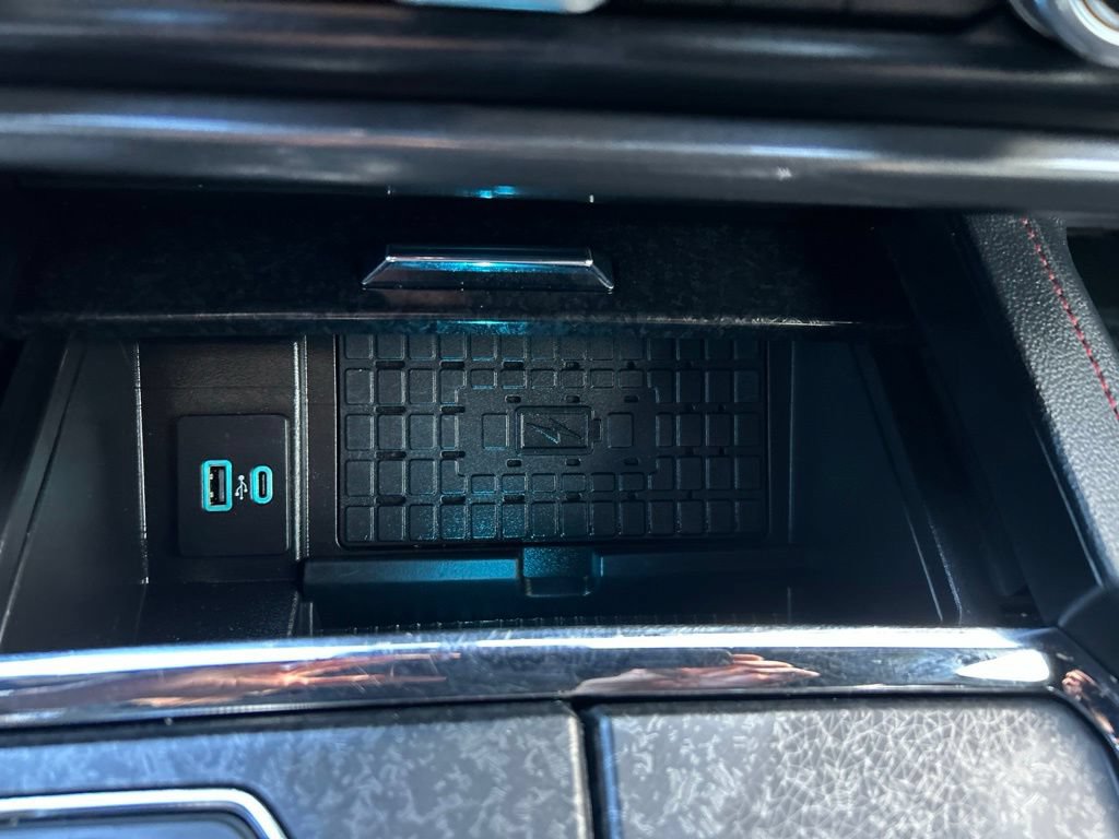 Used 2023 Ford Expedition Limited AWD/4WD image 30