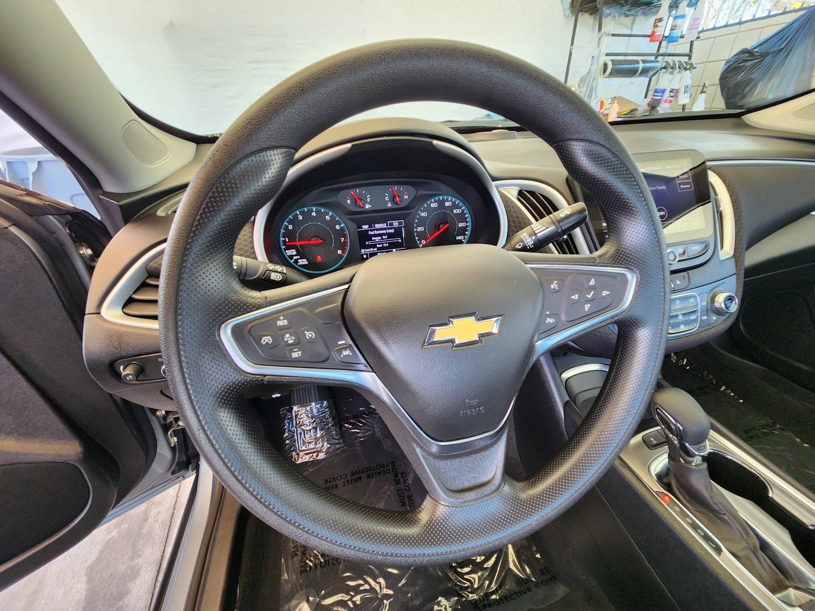 Used 2024 Chevrolet Malibu LT image 35