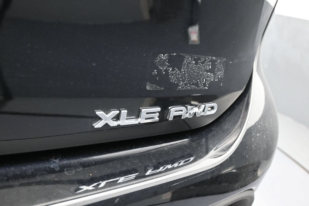 Used 2026 Toyota Highlander XLE AWD/4WD image 38