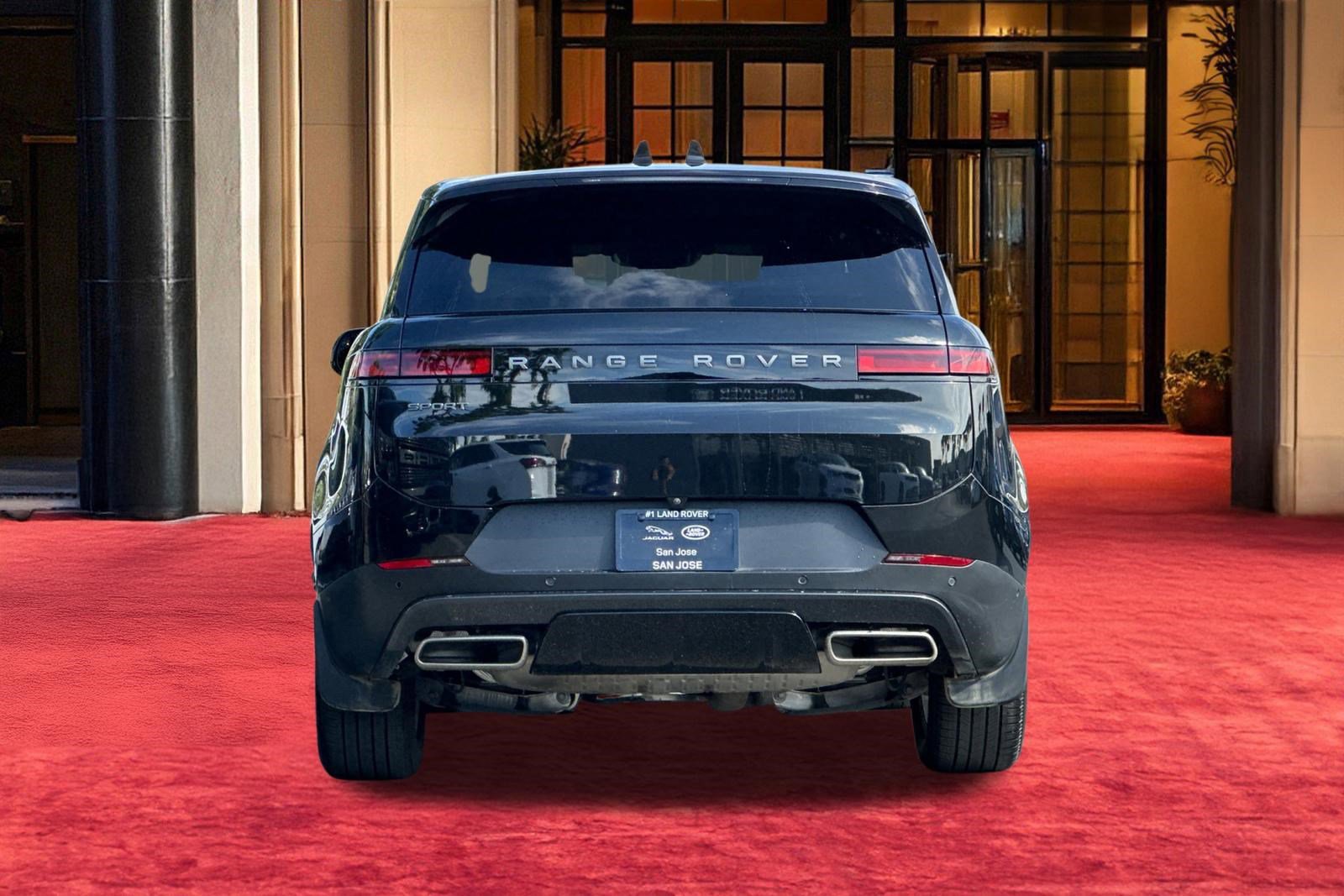 Certified 2025 Land Rover Range Rover Sport image 11