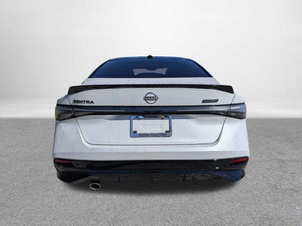 New 2027 Nissan Sentra SR w/ SR Premium Package FWD image 4