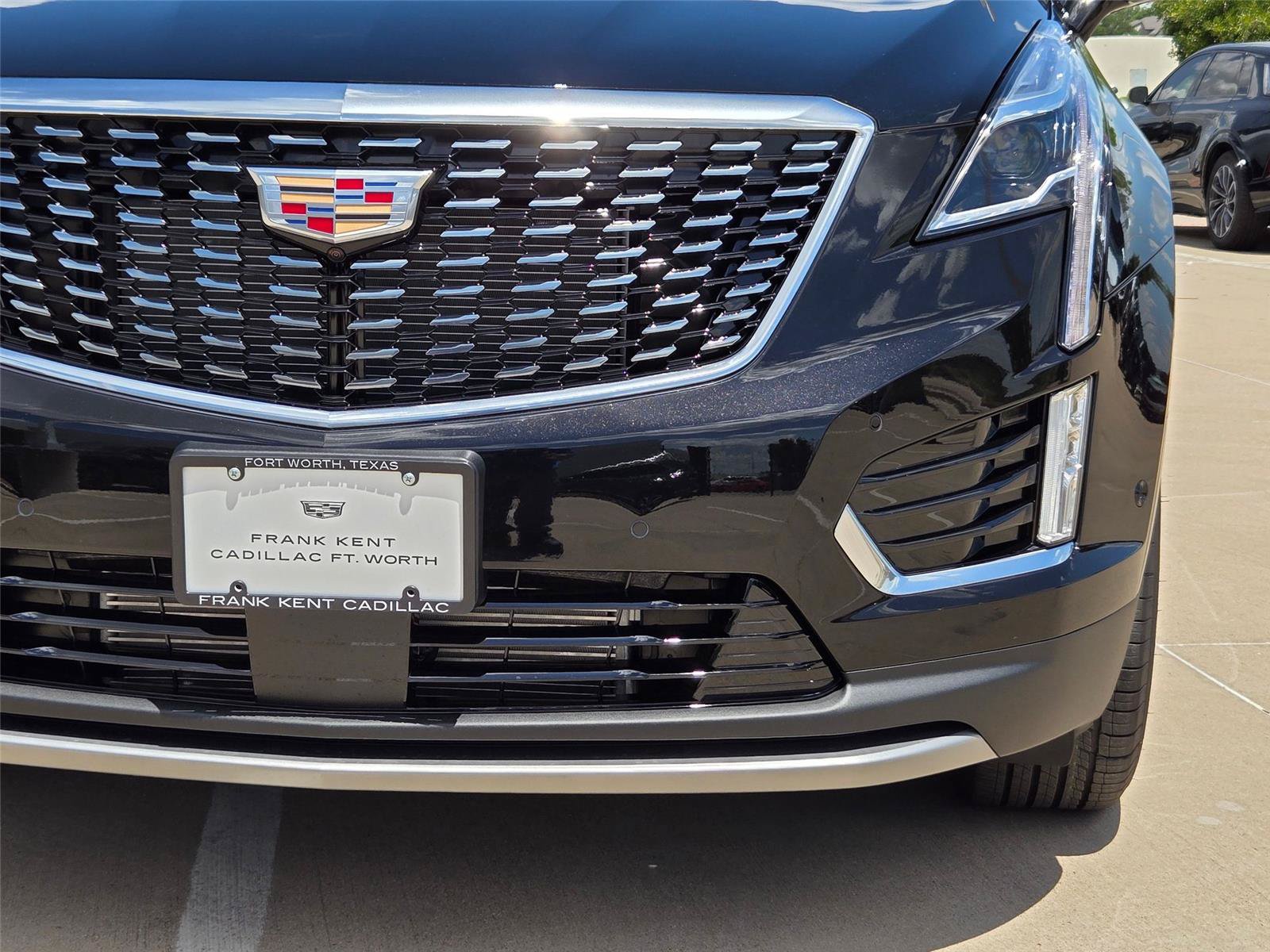 New 2026 Cadillac XT5 Premium Luxury w/ Driver Assist Package FWD image 6
