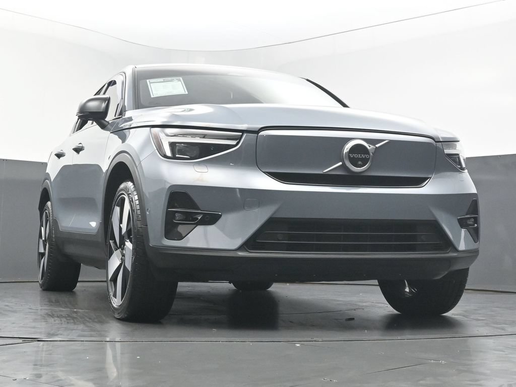 Used 2023 Volvo C40 P8 Recharge Ultimate AWD/4WD image 46