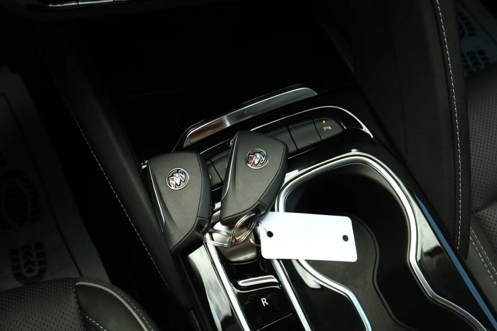 Used 2023 Buick Envision Essence AWD/4WD image 29