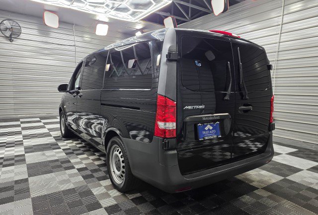Used 2018 Mercedes-Benz Metris Passenger image 8