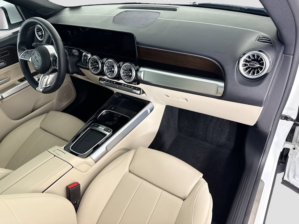 Certified 2026 Mercedes-Benz GLB 250 image 17