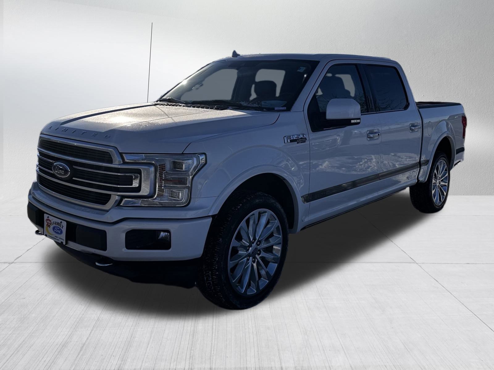 Used 2019 Ford F150 Limited w/ Trailer Tow Package image 3