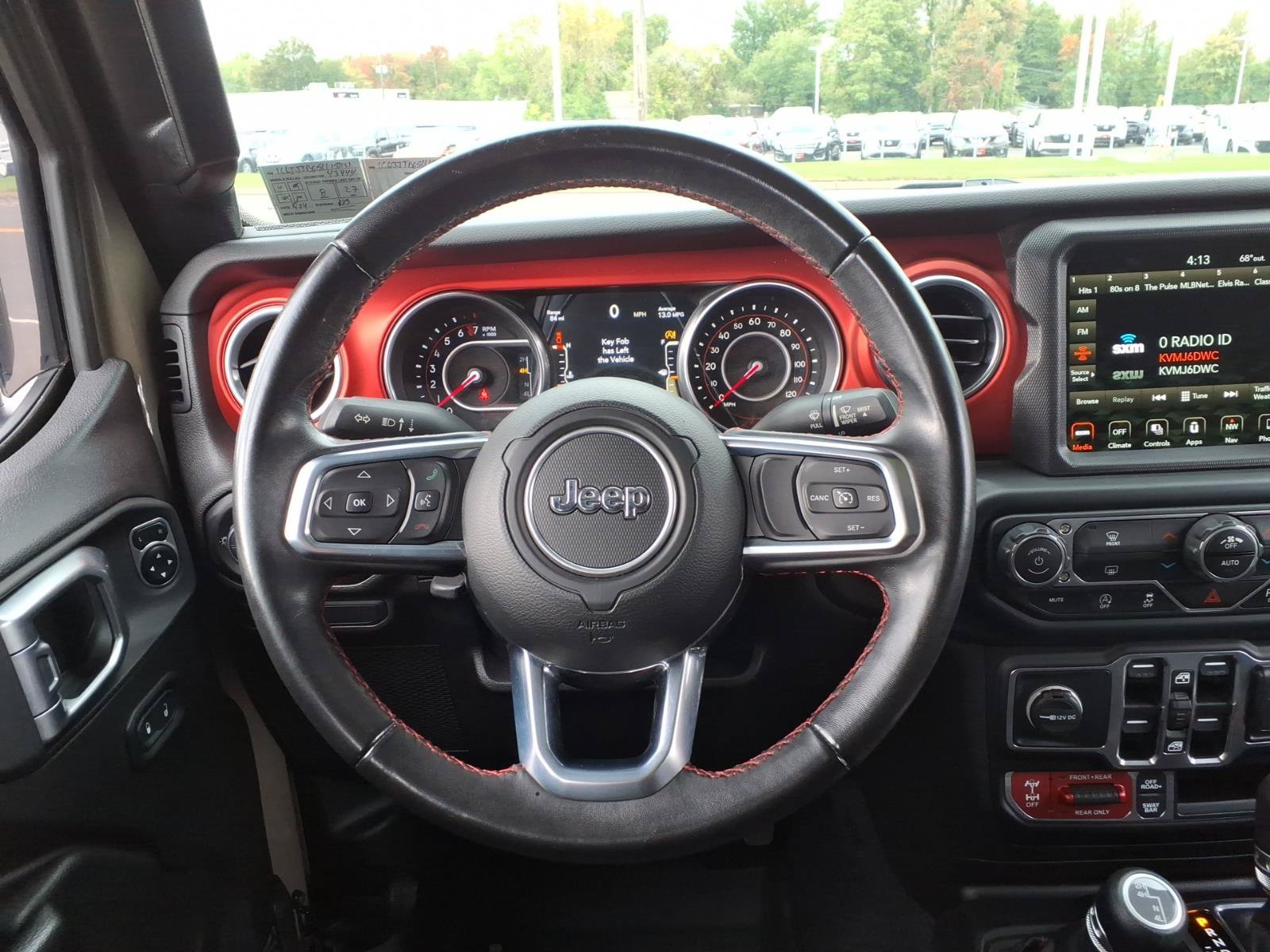 Used 2020 Jeep Gladiator Rubicon AWD/4WD image 25