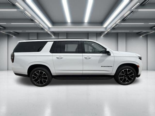Used 2023 Chevrolet Suburban RST