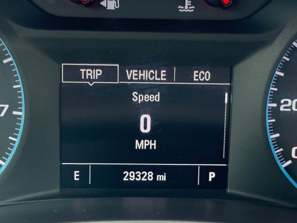 Used 2020 Chevrolet Equinox LS w/ LS Convenience Package FWD image 10