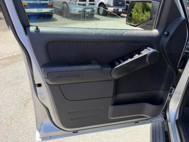 Used 2010 Ford Explorer XLT RWD image 14