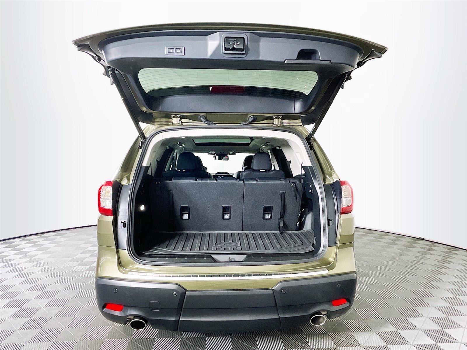 Certified 2025 Subaru Ascent Limited image 31
