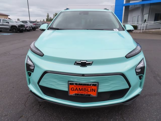 Used 2023 Chevrolet Bolt EUV Premier w/ Sun & Sound Package FWD image 2