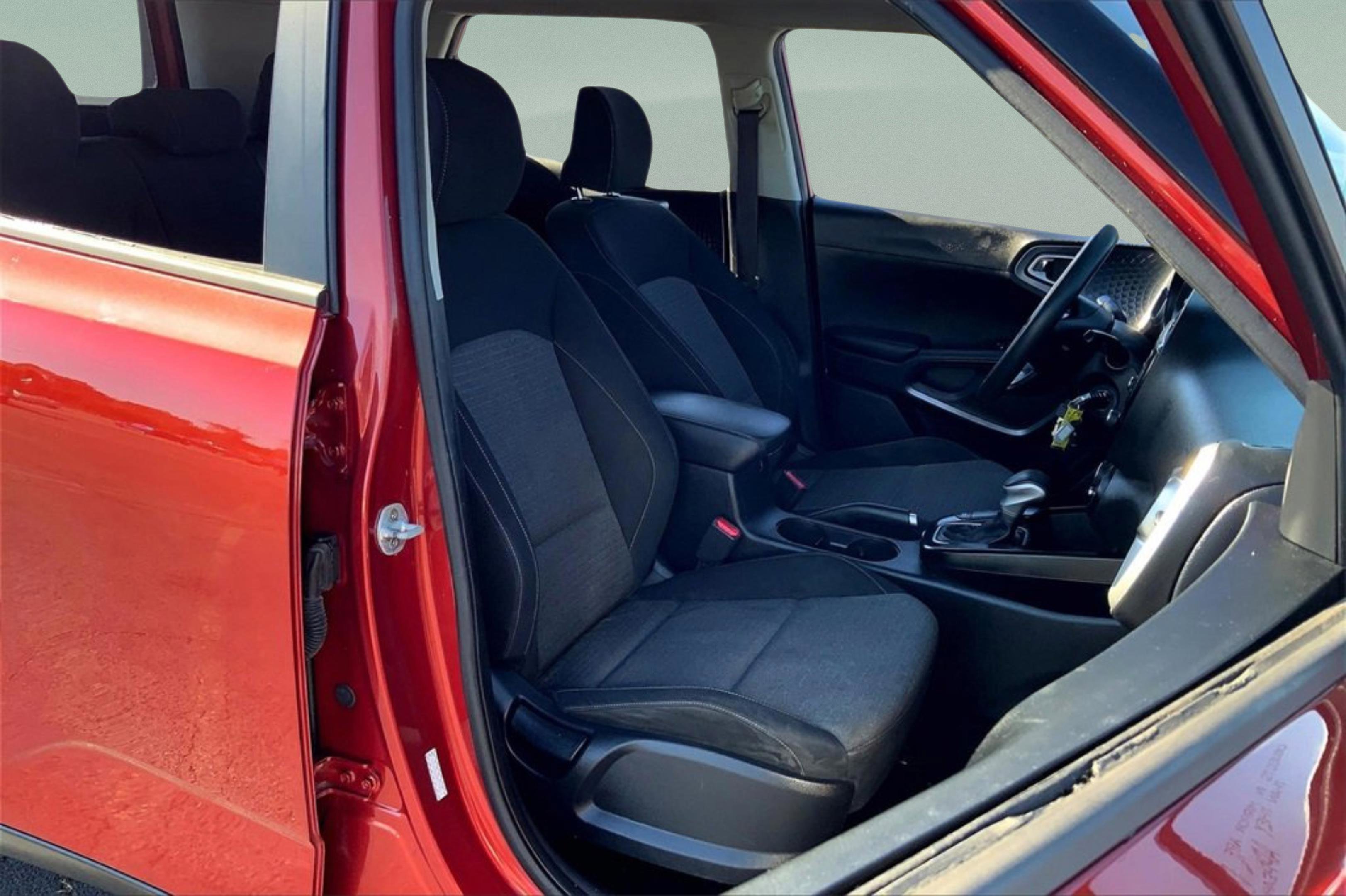 Used 2021 Kia Soul S image 16