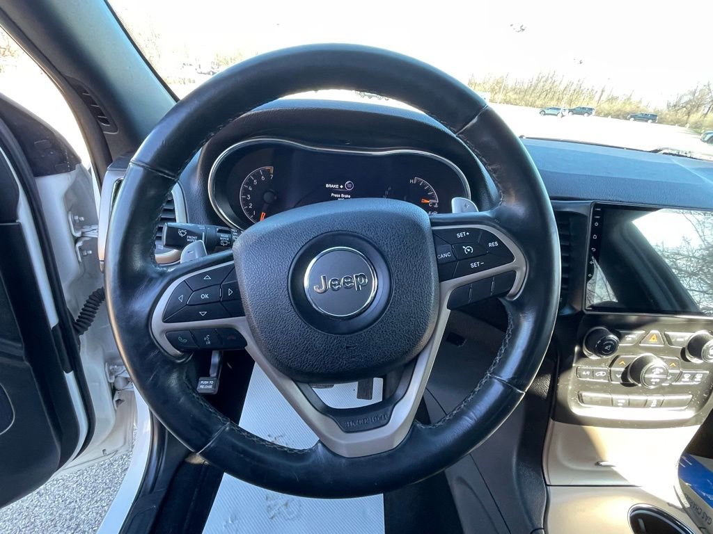 Used 2015 Jeep Grand Cherokee Laredo w/ Quick Order Package 23E image 29