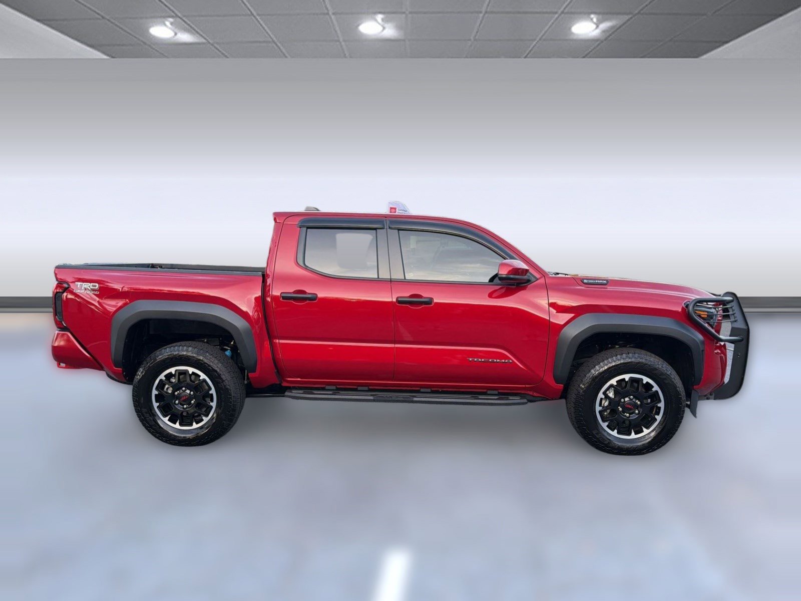 Certified 2025 Toyota Tacoma TRD Off-Road AWD/4WD image 8