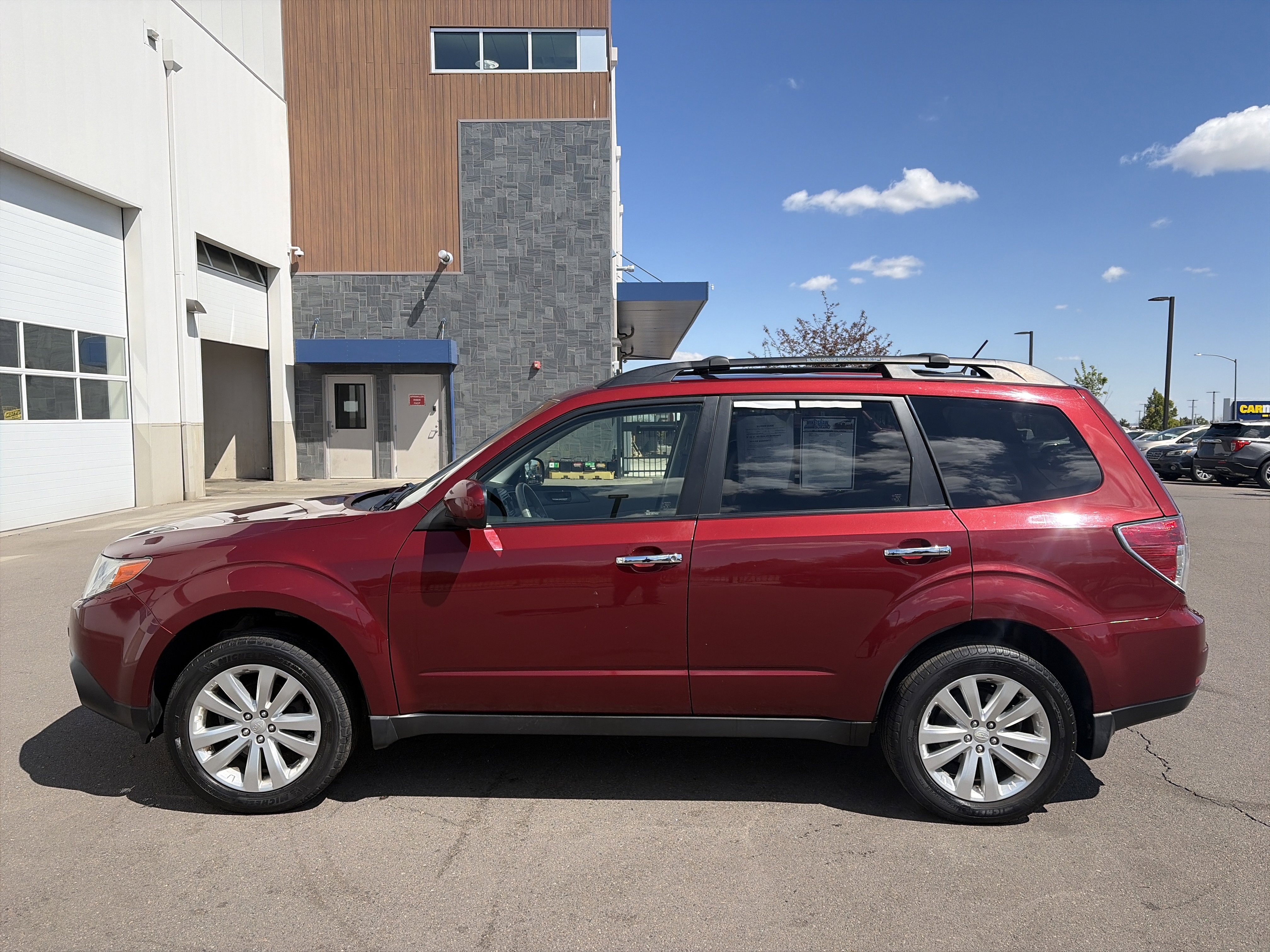 Used 2012 Subaru Forester 2.5X Limited w/ Rugged Pkg 1 AWD/4WD image 8