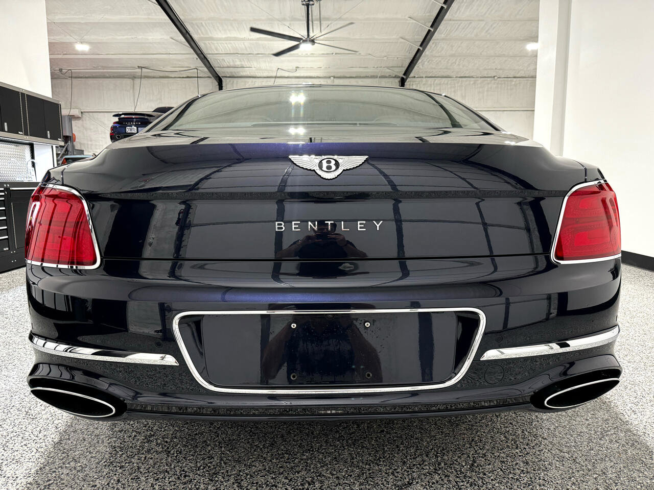 Used 2021 Bentley Flying Spur W12 image 4