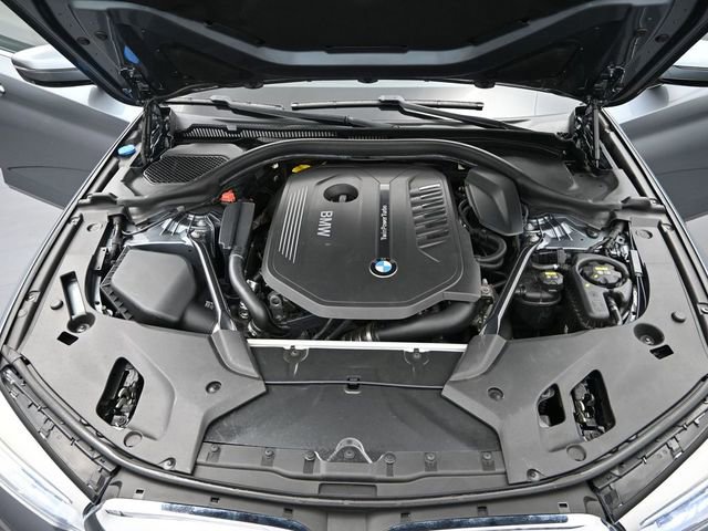 Used 2017 BMW 540i image 25