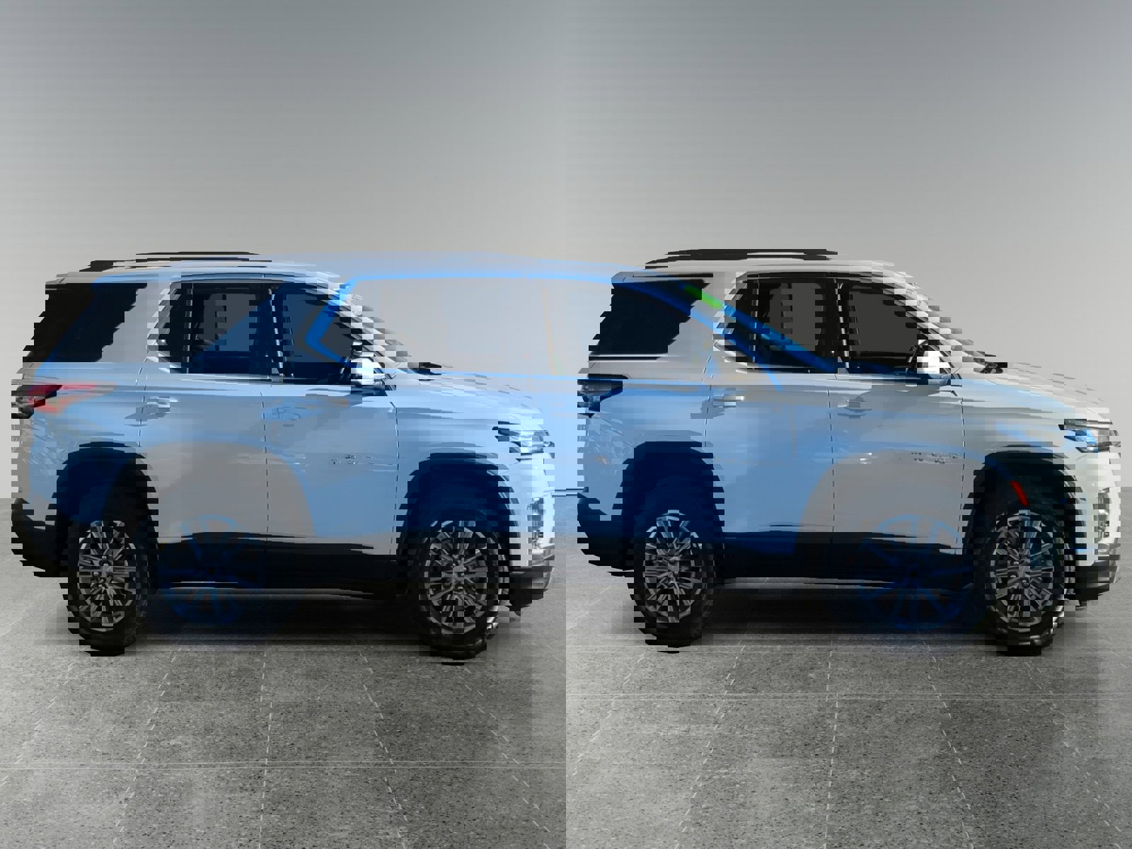 Used 2023 Chevrolet Traverse LT image 6