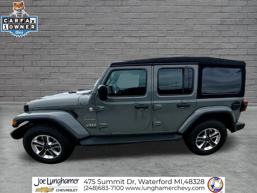 Used 2022 Jeep Wrangler Unlimited Sahara w/ LED Lighting Group AWD/4WD image 6
