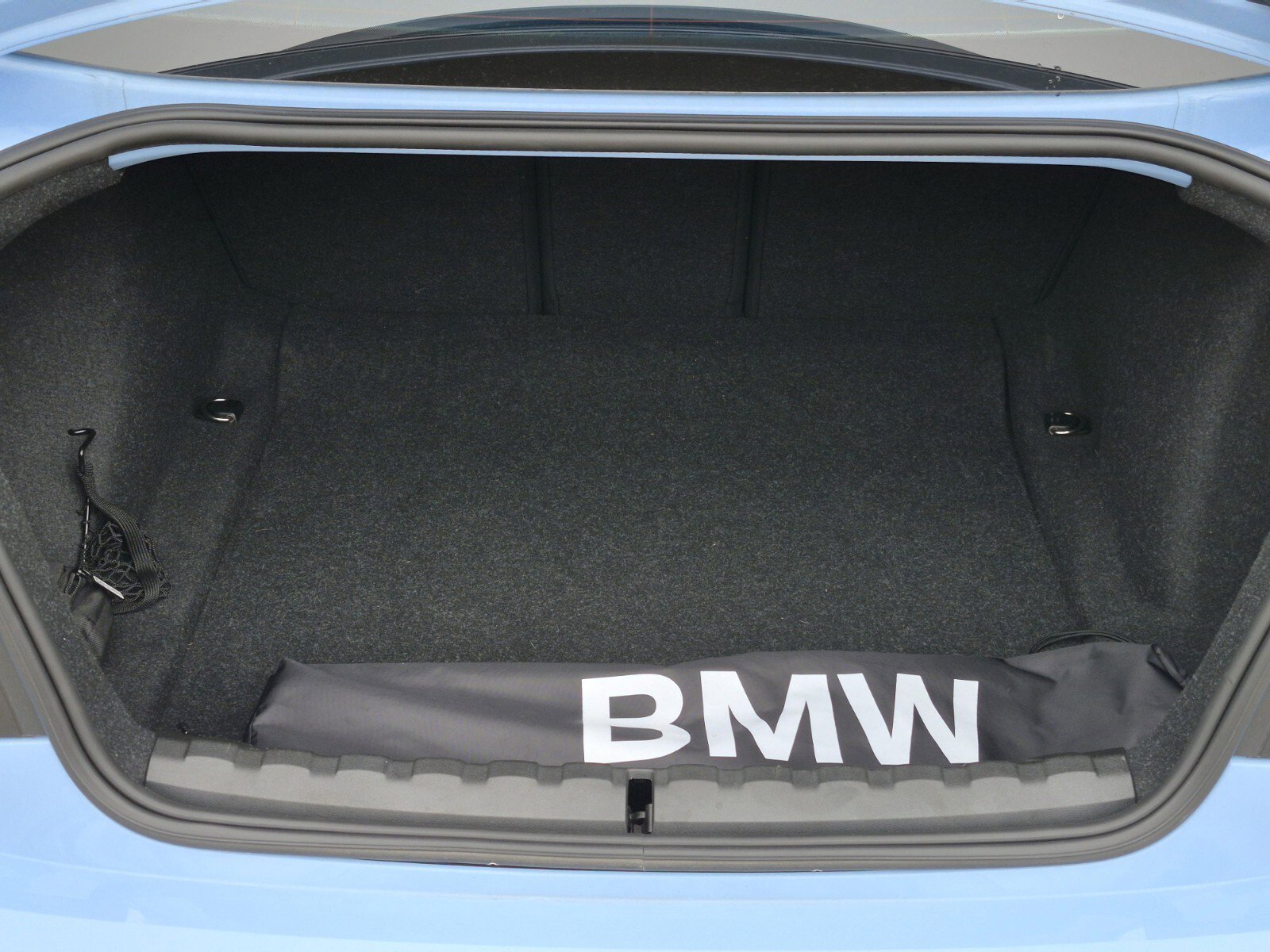 Used 2025 BMW M2 w/ Lighting Package RWD image 8