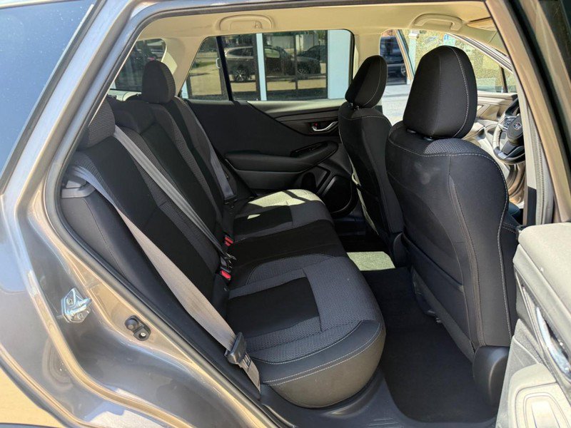 Used 2022 Subaru Outback Premium AWD/4WD image 14